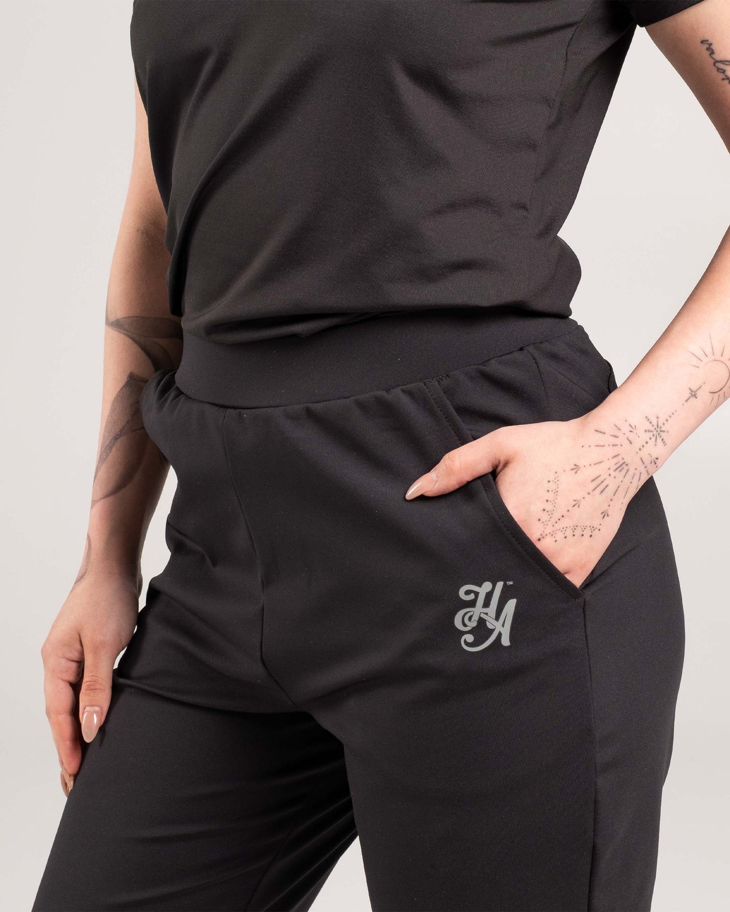 Chelsea Jogger - Black